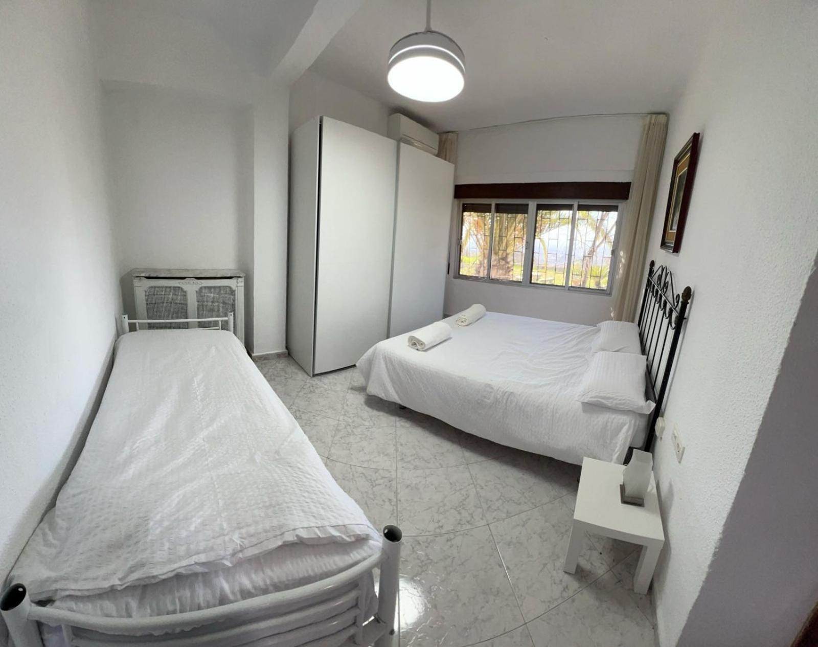 Villa Lazaro Alfacar Екстериор снимка