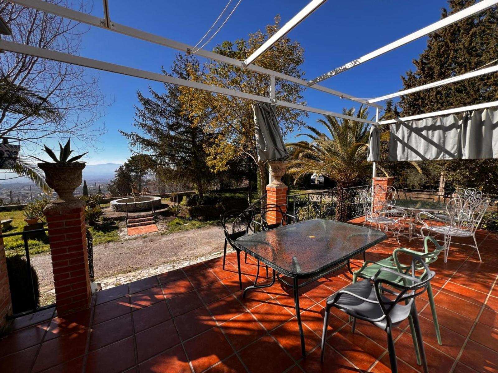 Villa Lazaro Alfacar Екстериор снимка